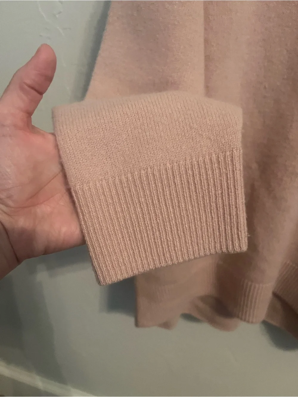 BANANA REPUBLIC Caro Oversized Lightweight 100% Cashmere Sweater Blush Pink Sz S